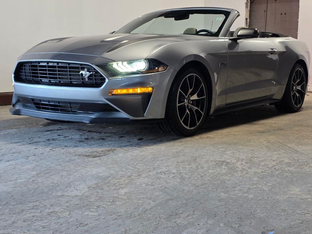Ford Mustang EcoBoost Convertible 2020