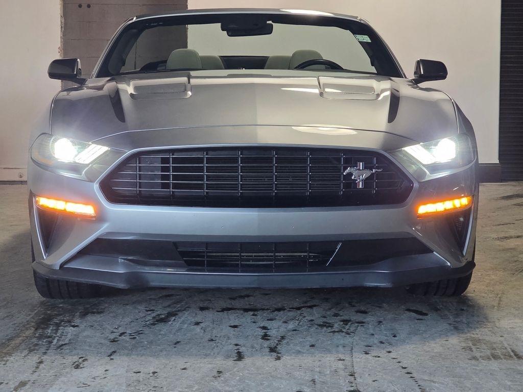 Ford Mustang EcoBoost Convertible 2020