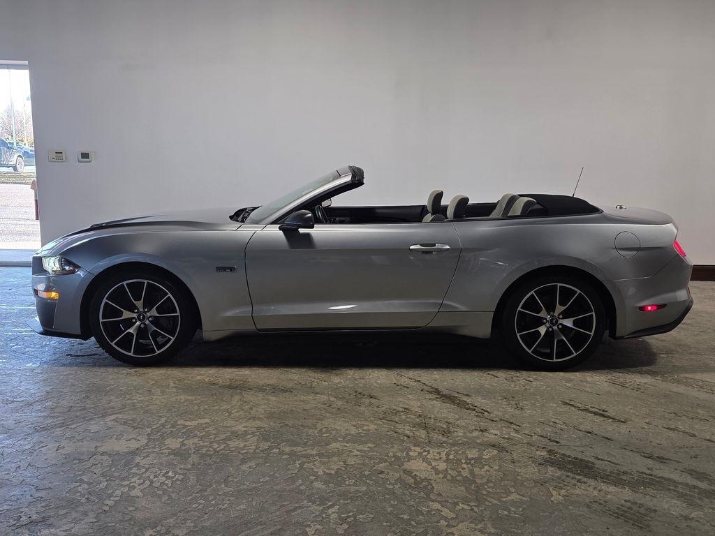 Ford Mustang EcoBoost Convertible 2020
