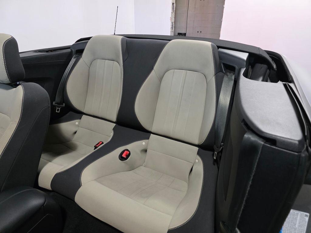 Ford Mustang EcoBoost Convertible 2020