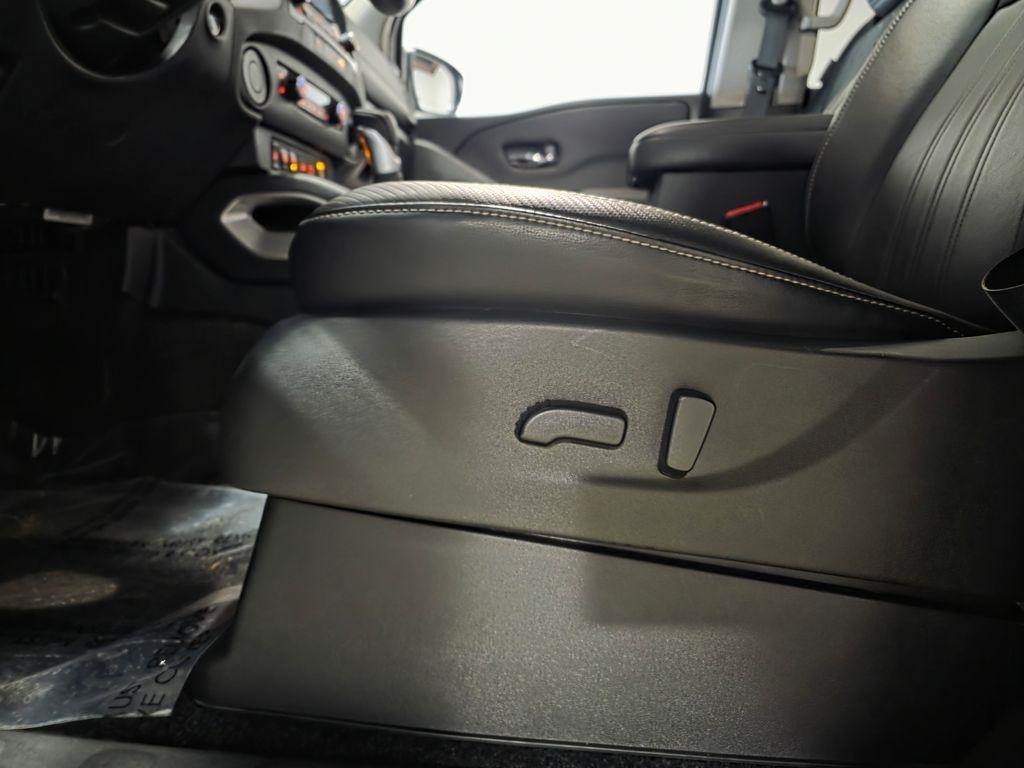 Nissan Frontier S Crew Cab 2WD 2024