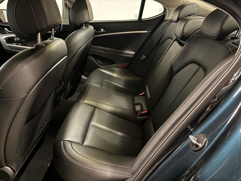 Genesis G70 2.0T 2023