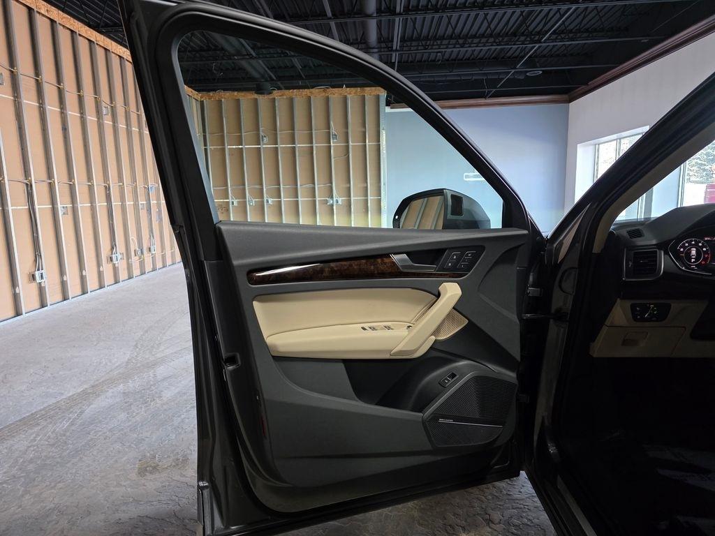 Audi Q5 2.0T Premium Plus quattro 2018