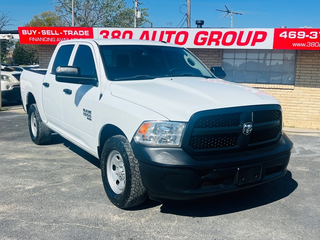 2022 RAM 1500 Classic Tradesman Crew Cab SWB 4WD