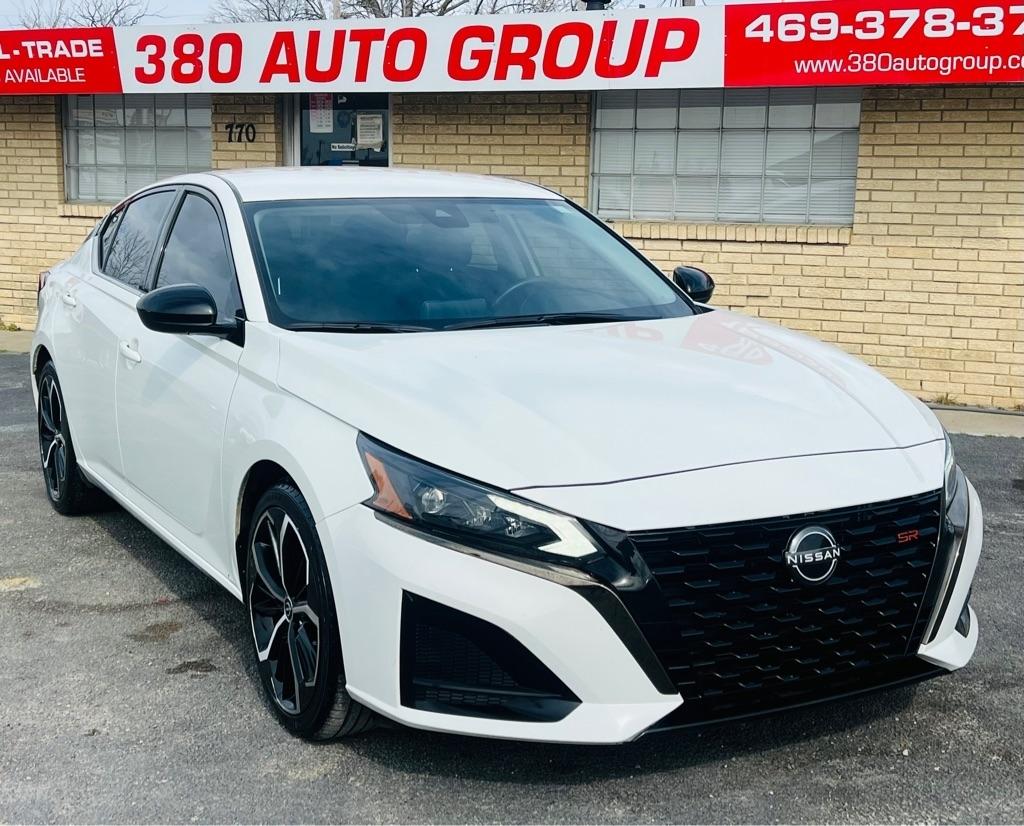 2023 Nissan Altima SR