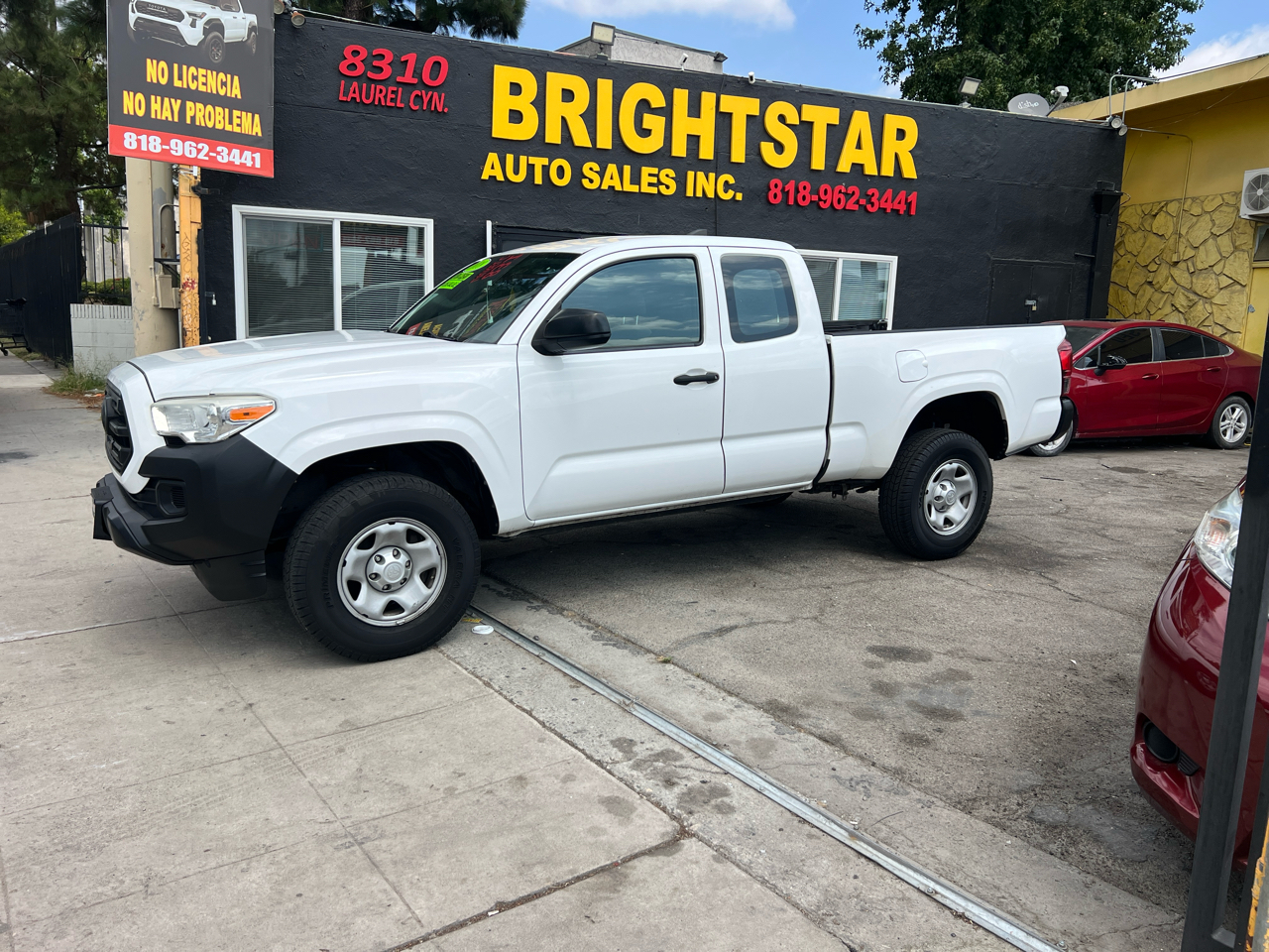 Toyota Tacoma SR5 Access Cab I4 6AT 2WD 2018