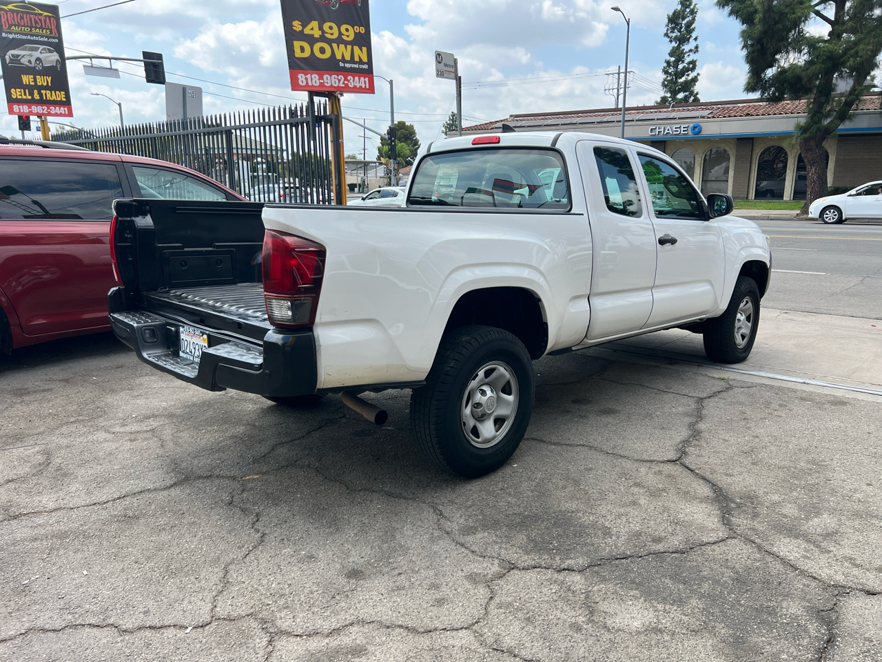 Toyota Tacoma SR5 Access Cab I4 6AT 2WD 2018