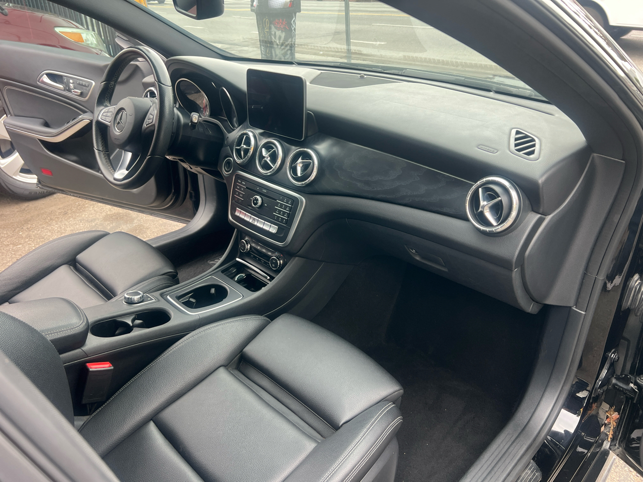 Mercedes-Benz CLA-Class CLA250 4MATIC 2018