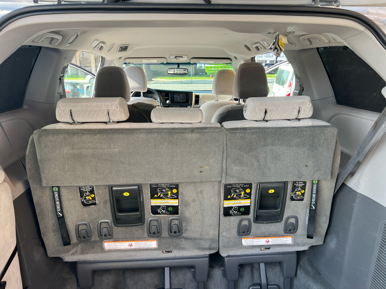 Toyota Sienna LE 8-Passenger 2017