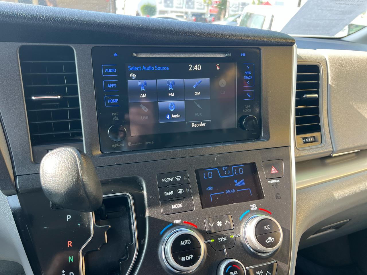 Toyota Sienna LE 8-Passenger 2017