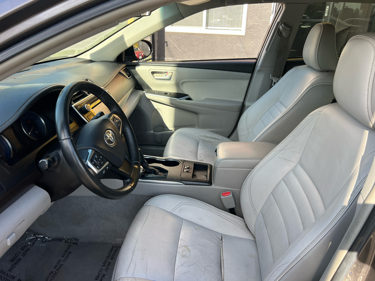 Toyota Camry SE 2015