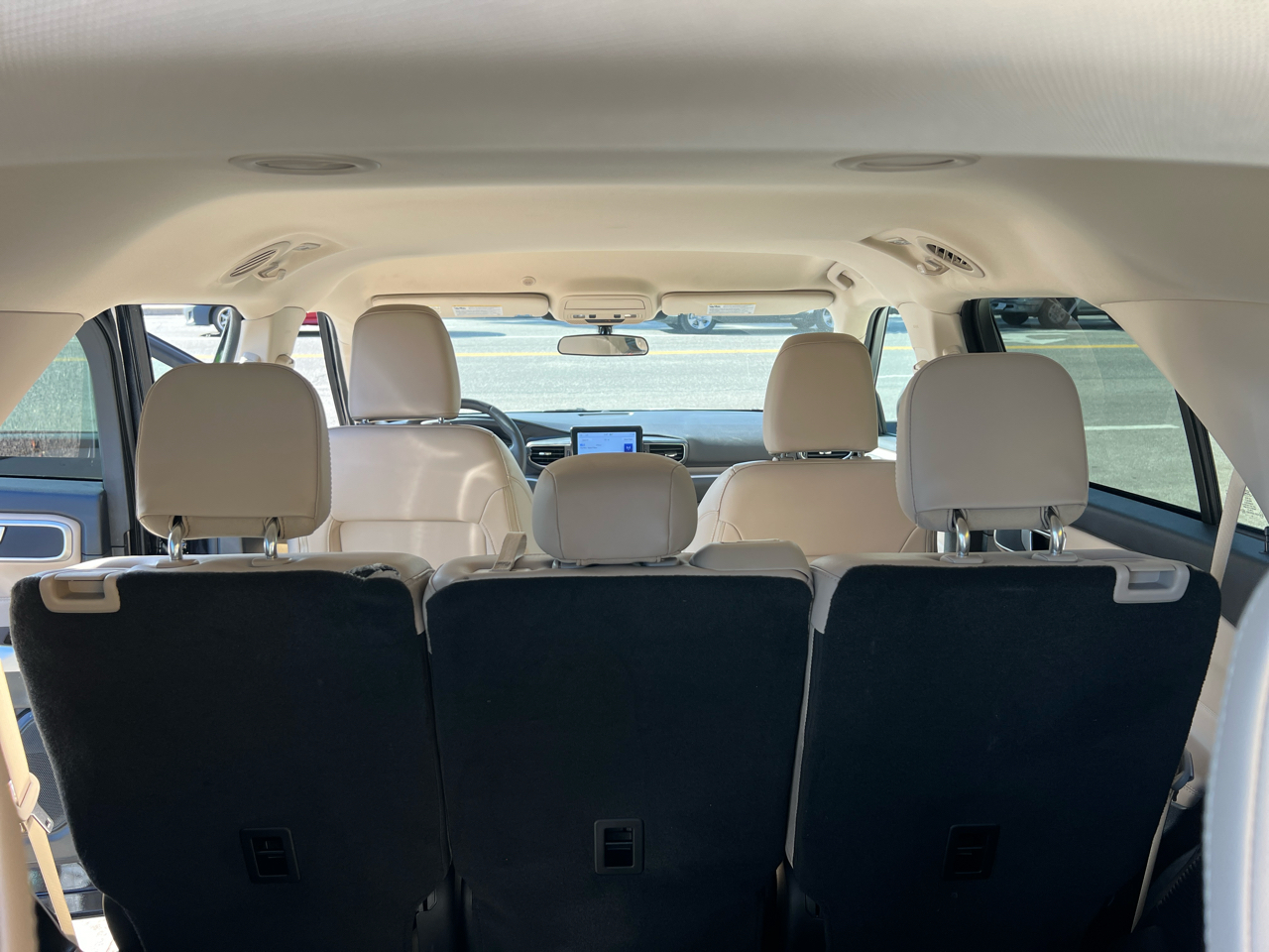 Ford Explorer XLT 2023