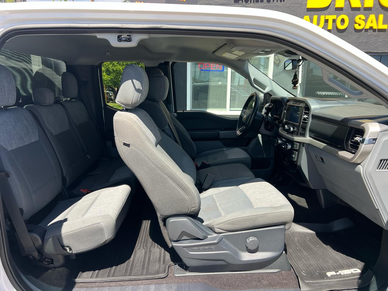 Ford F-150 2WD Supercab 163" XLT 2021