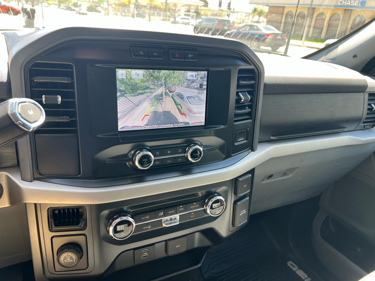 Ford F-150 2WD Supercab 163" XLT 2021