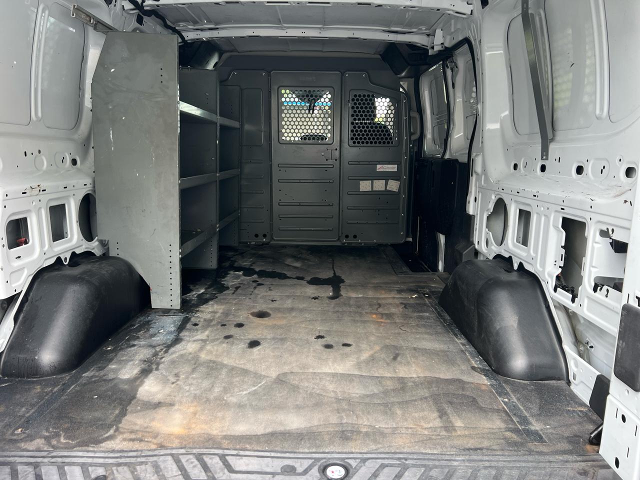 Ford Transit 150 Van Low Roof 60/40 Pass. 130-in. WB 2017