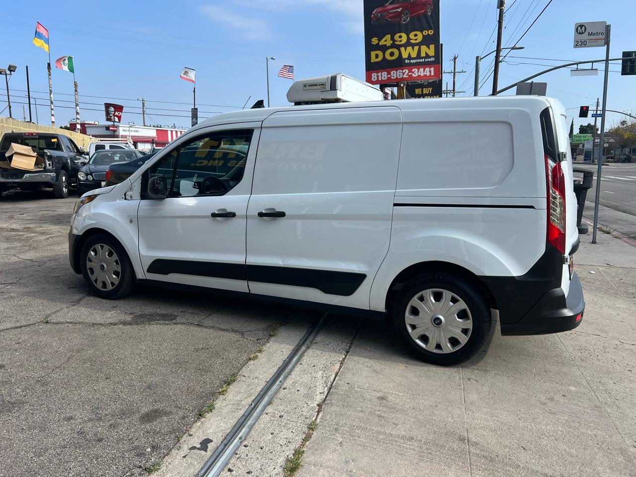 Ford Transit Connect 114.6" XL w/side & rear door privacy glass 2022