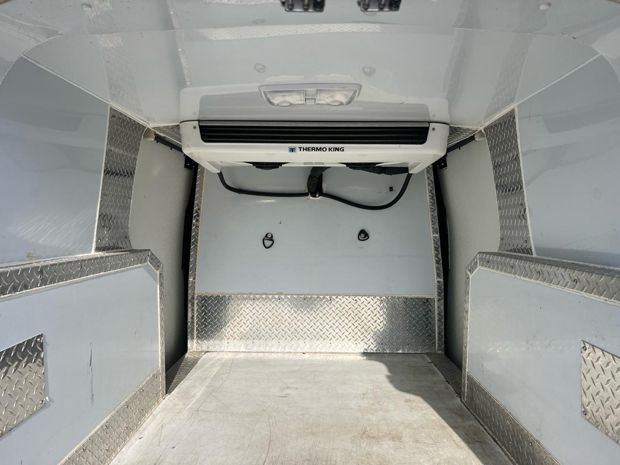 Ford Transit Connect 114.6" XL w/side & rear door privacy glass 2022