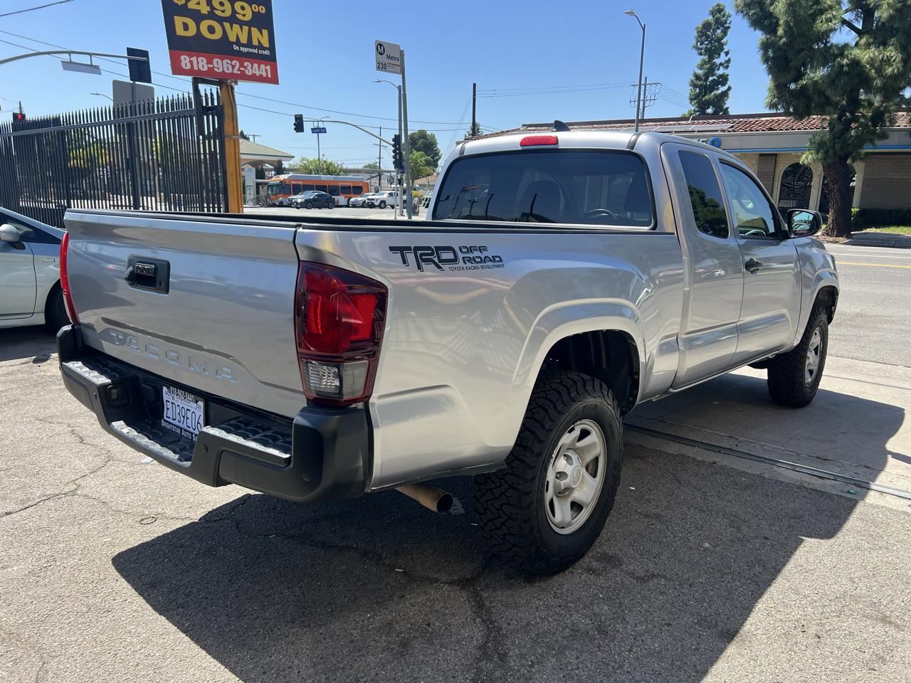 Toyota Tacoma SR5 Access Cab I4 6AT 2WD 2020