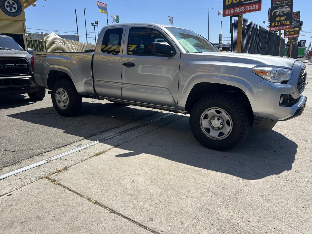 Toyota Tacoma SR5 Access Cab I4 6AT 2WD 2020