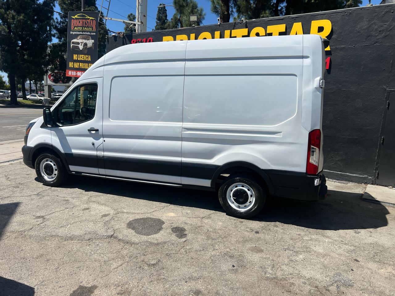 Ford Transit 250 Van 2023