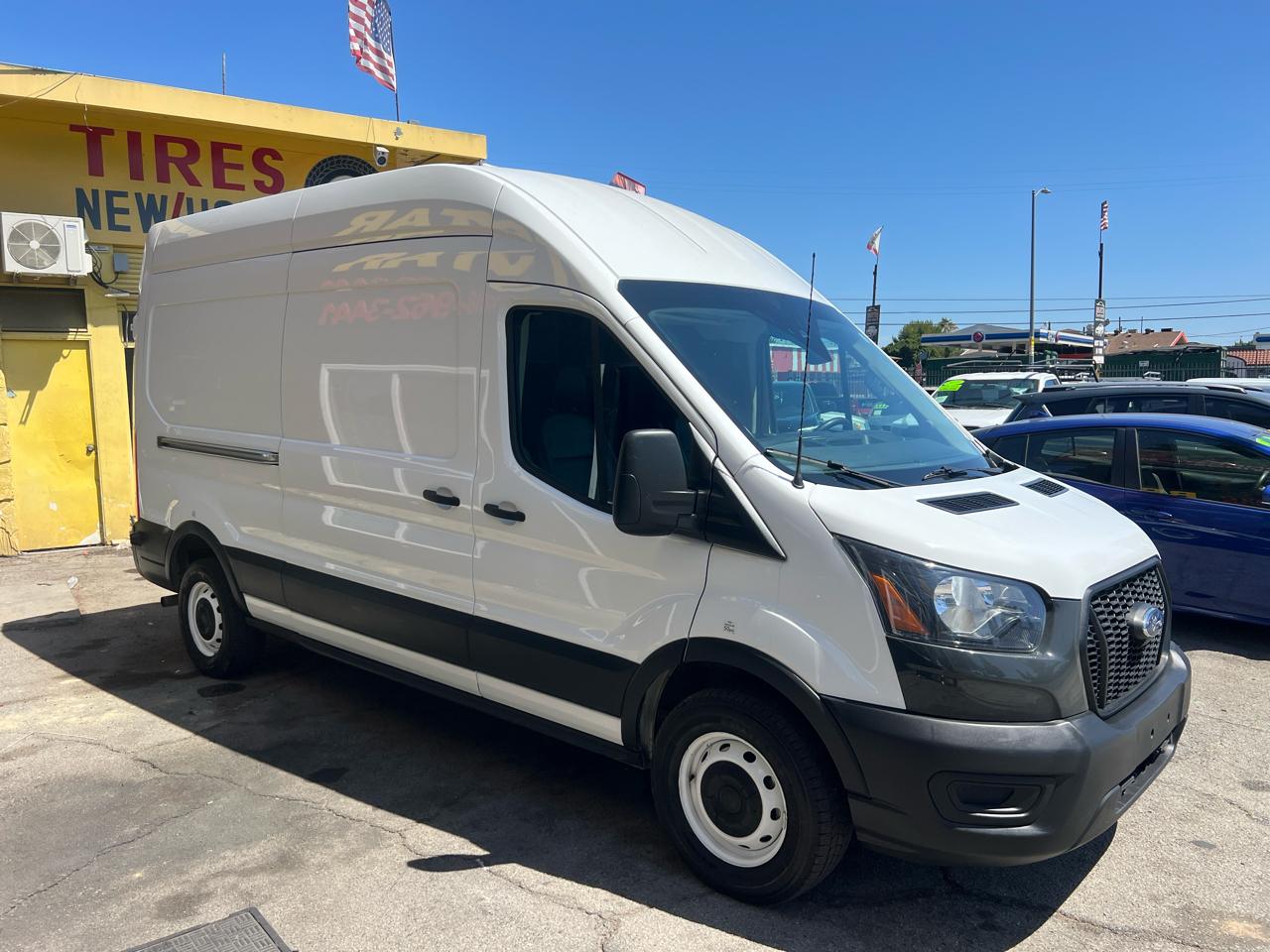 Ford Transit 250 Van 2023