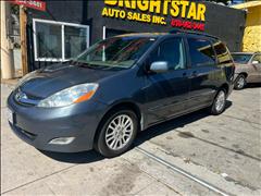 2008 Toyota Sienna 