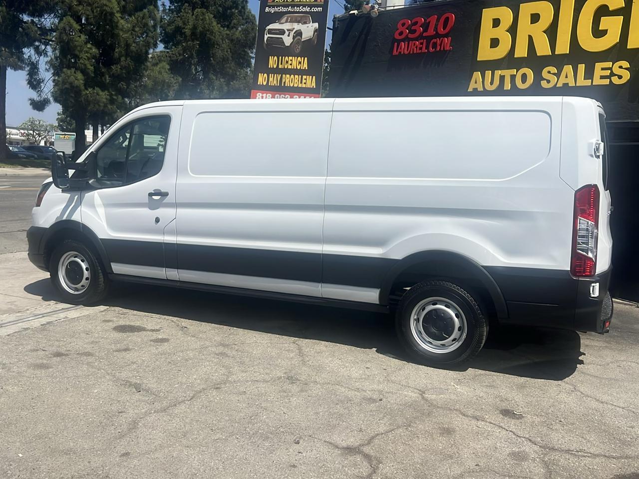 Ford Transit 250 Van 2025