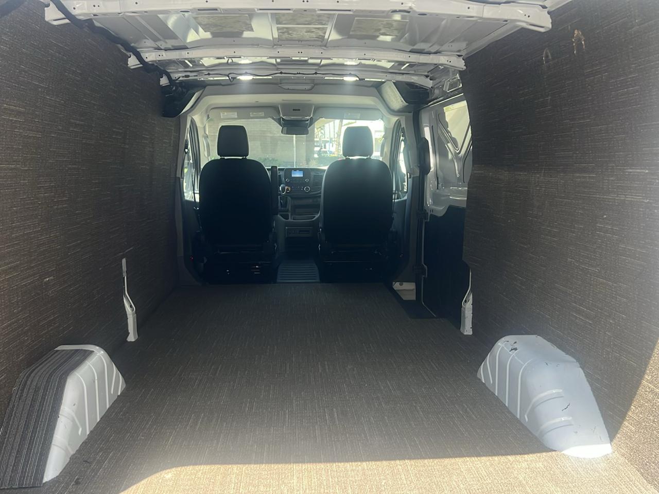 Ford Transit 250 Van 2025