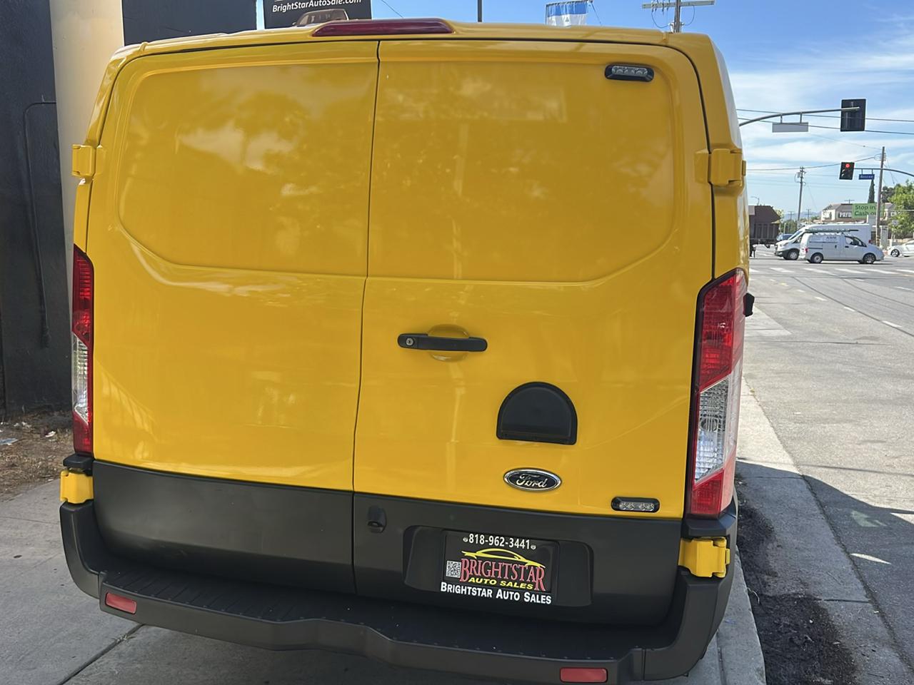 Ford Transit 150 Van Low Roof w/Sliding Pass. 130-in. WB 2024