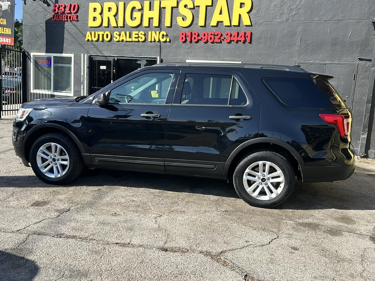 Ford Explorer Base 4WD 2017