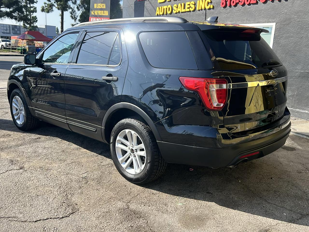 Ford Explorer Base 4WD 2017