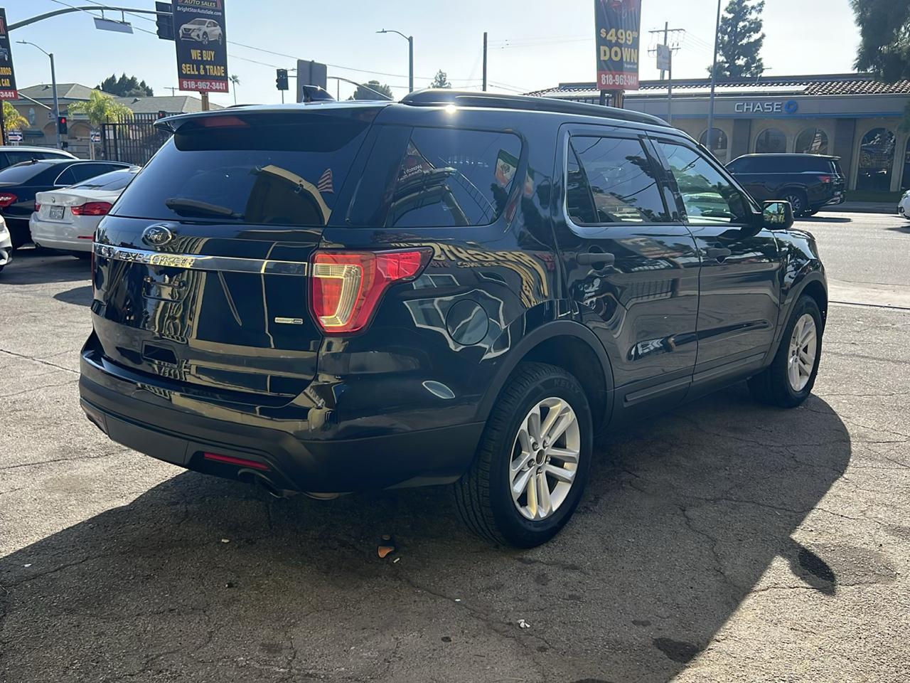Ford Explorer Base 4WD 2017
