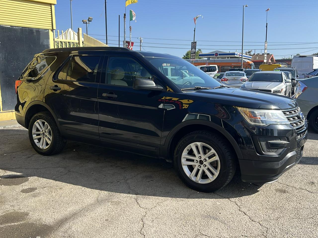 Ford Explorer Base 4WD 2017