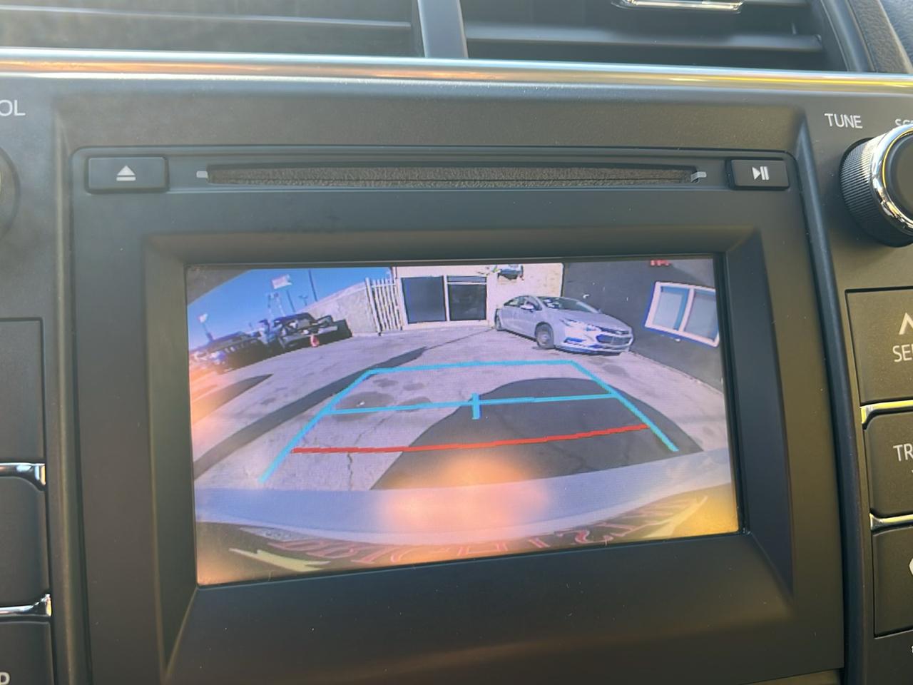 Toyota Camry SE 2017