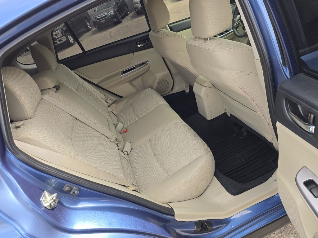 Subaru XV Crosstrek Hybrid 2.0i 2014