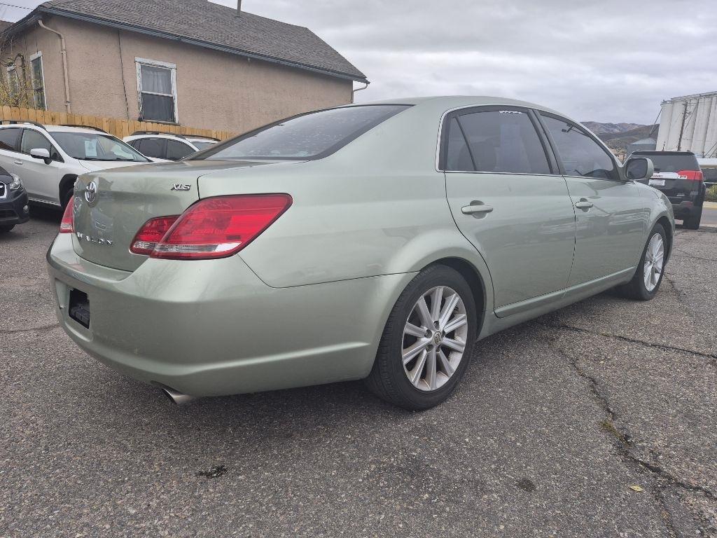 Toyota Avalon XL 2007