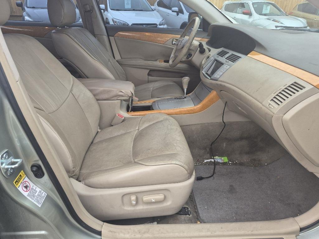 Toyota Avalon XL 2007