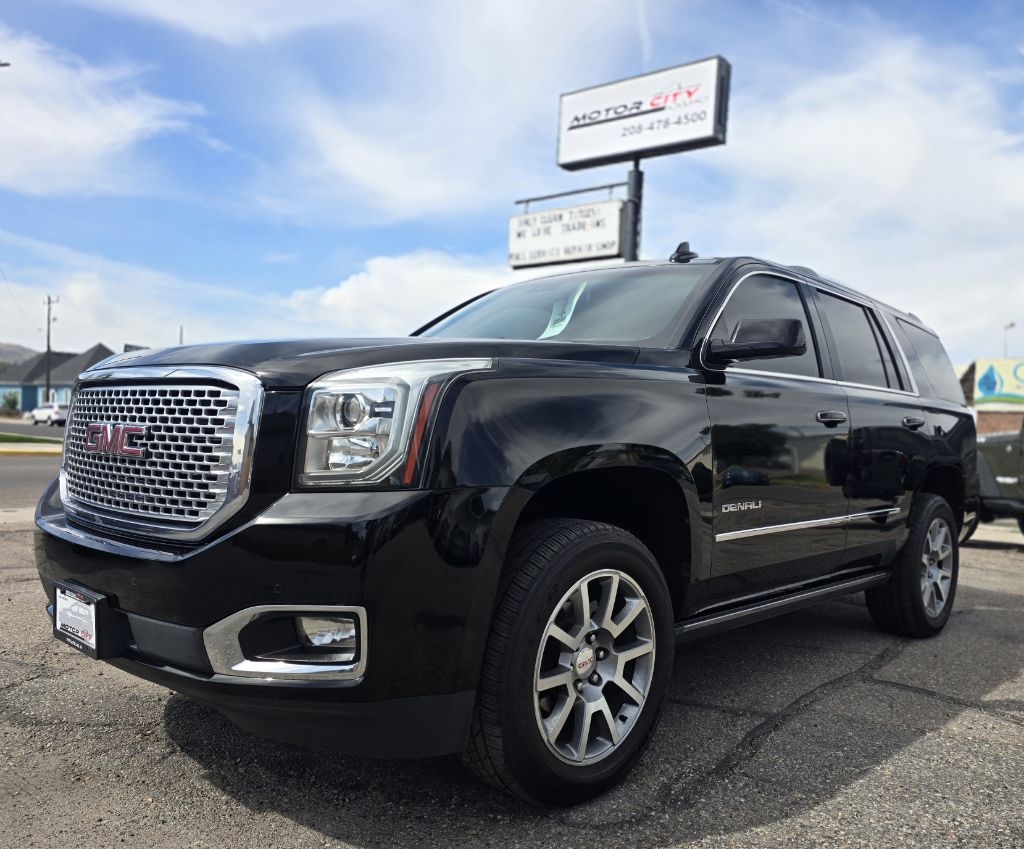 2017 GMC Yukon Denali 4WD