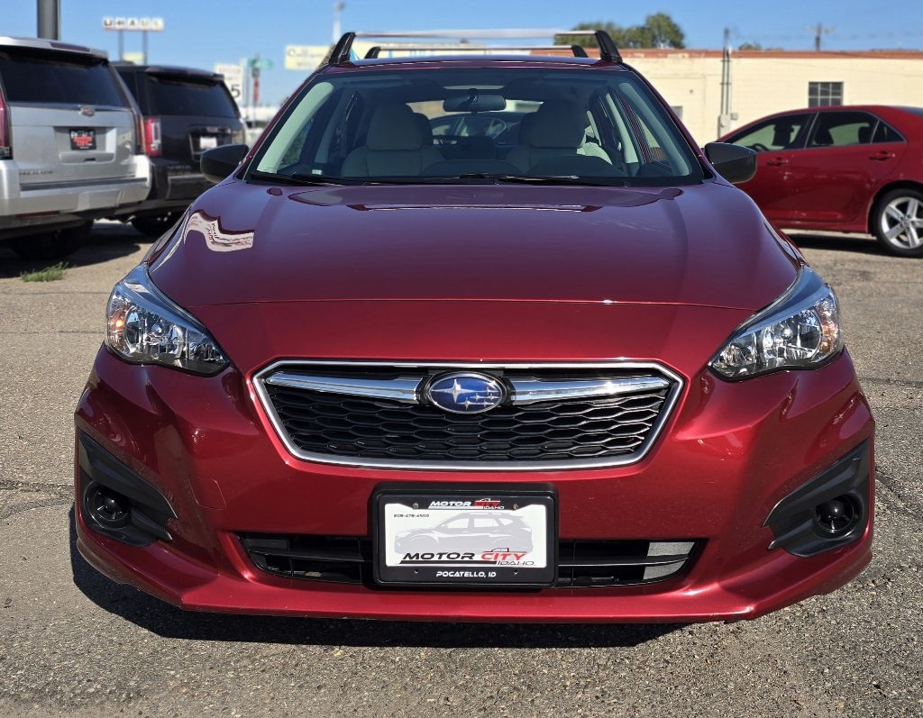 Subaru Impreza 2.0i 5M 5-Door 2017 Subaru Impreza 2.0i 5M 5-Door 2017