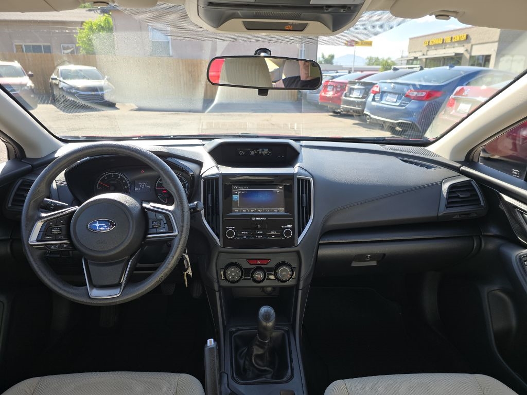 Subaru Impreza 2.0i 5M 5-Door 2017 Subaru Impreza 2.0i 5M 5-Door 2017