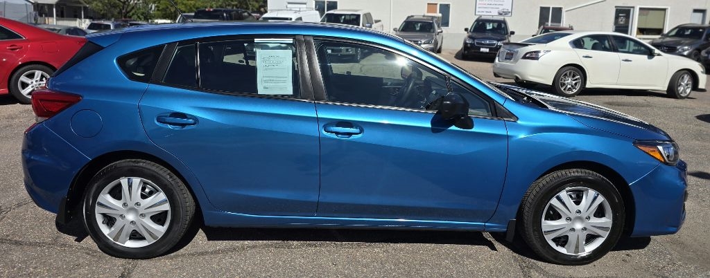 Subaru Impreza 2.0i 5M 5-Door 2019 Subaru Impreza 2.0i 5M 5-Door 2019