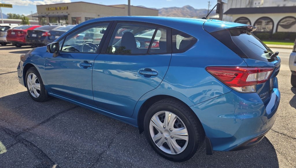 Subaru Impreza 2.0i 5M 5-Door 2019 Subaru Impreza 2.0i 5M 5-Door 2019