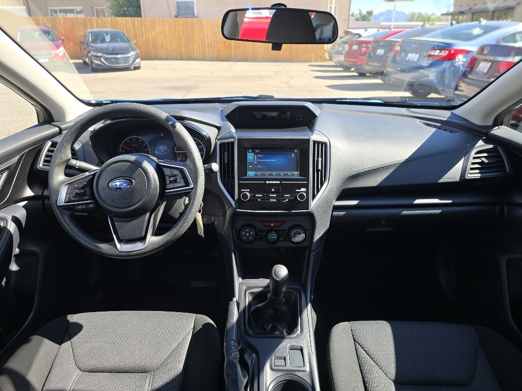 Subaru Impreza 2.0i 5M 5-Door 2019 Subaru Impreza 2.0i 5M 5-Door 2019