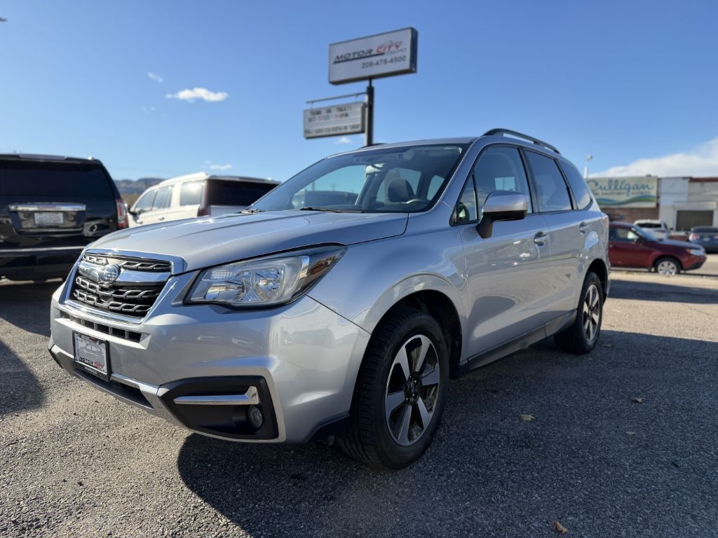 Subaru Forester 2.5i Premium PZEV CVT 2018 Subaru Forester 2.5i Premium PZEV CVT 2018