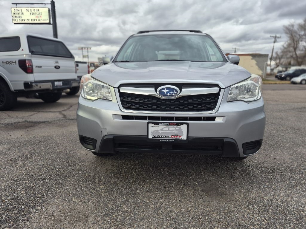 Subaru Forester 2.5i Premium PZEV CVT 2016