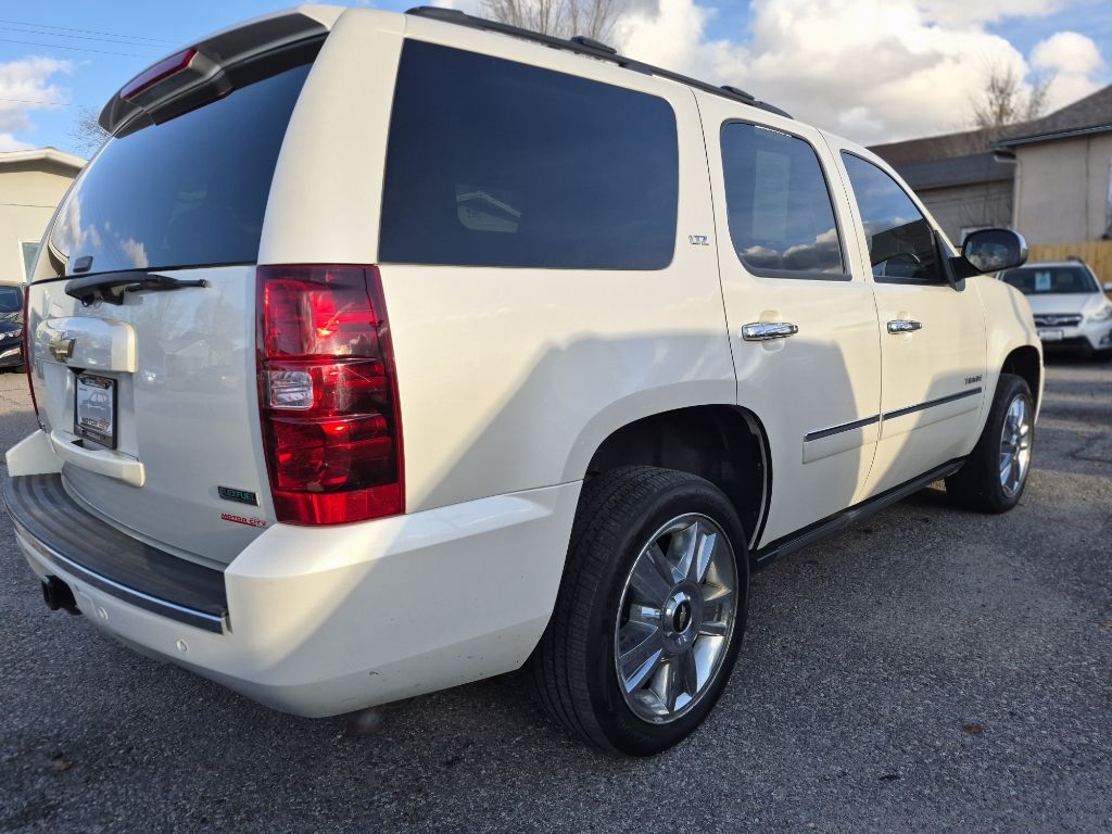 Chevrolet Tahoe LTZ 4WD 2010