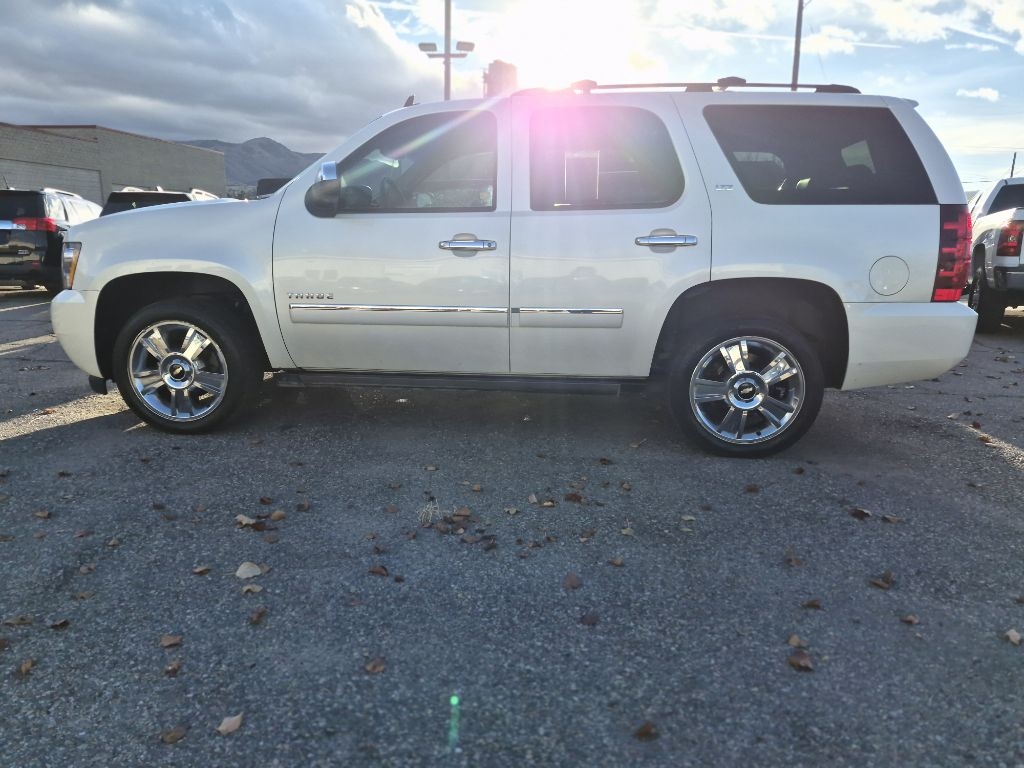 Chevrolet Tahoe LTZ 4WD 2010