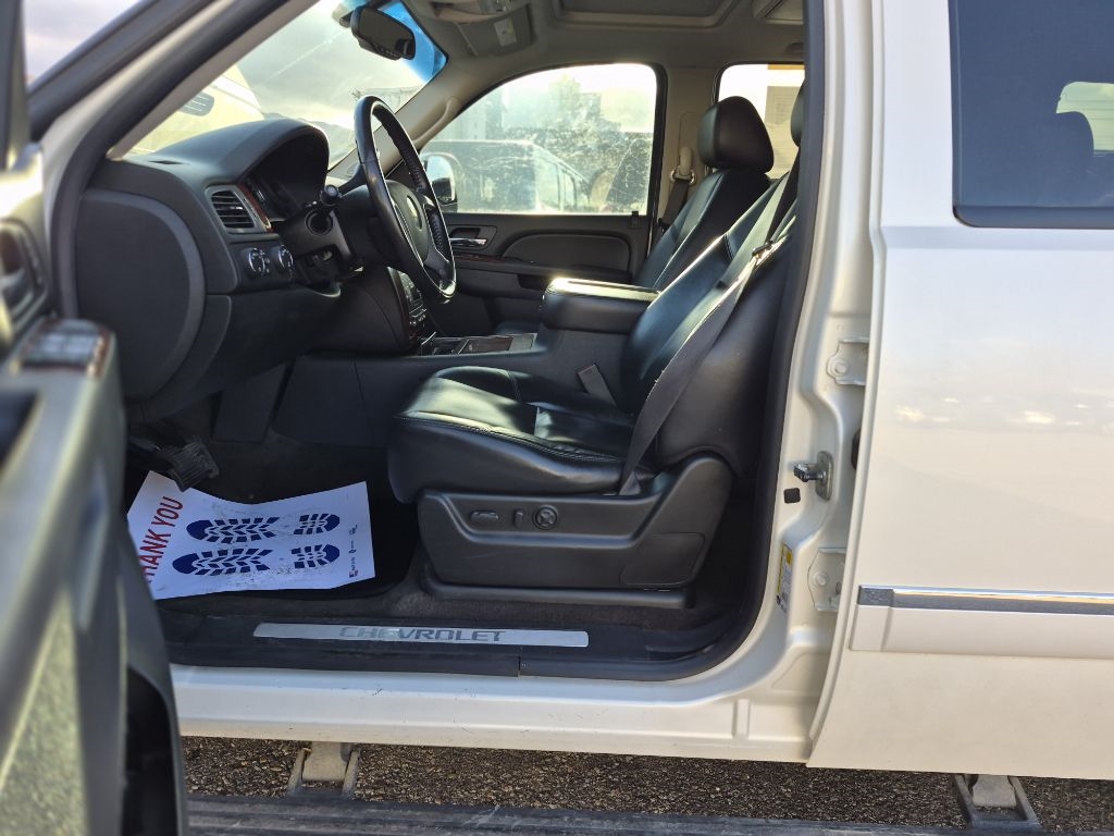 Chevrolet Tahoe LTZ 4WD 2010