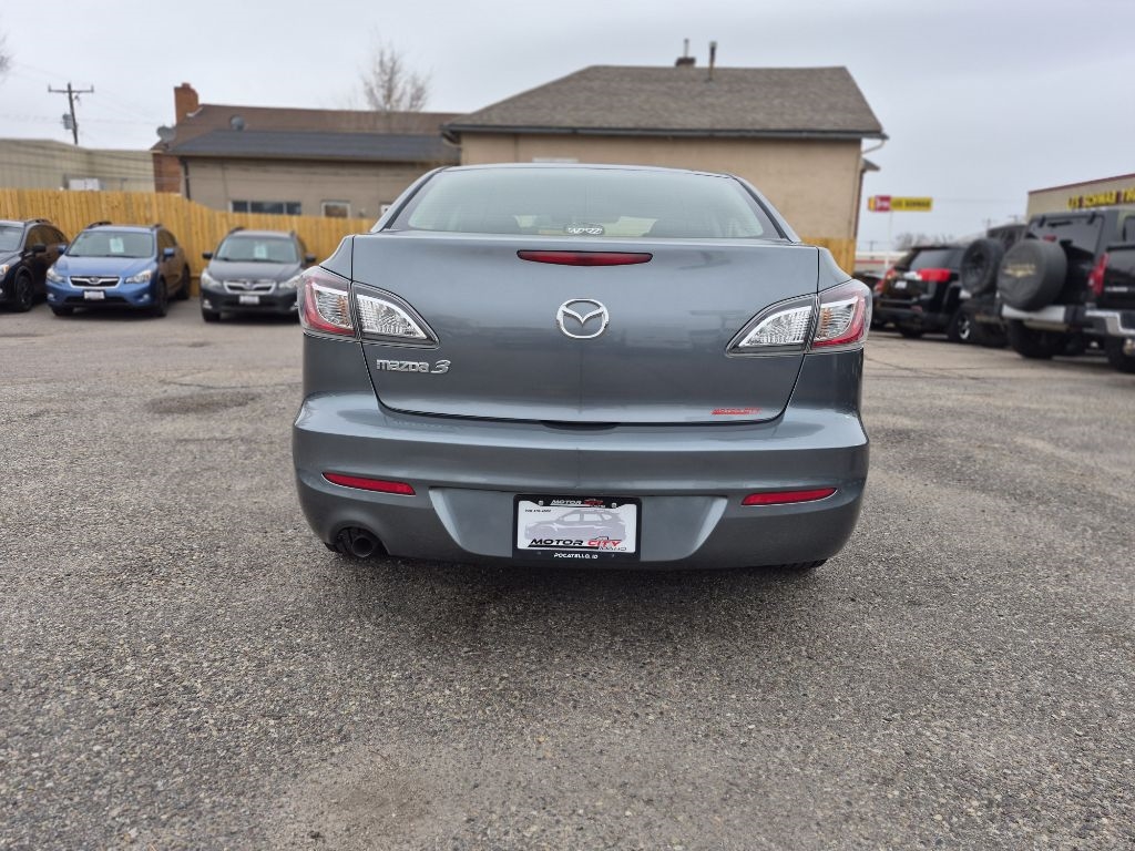 Mazda MAZDA3 i Sport 4-Door 2012