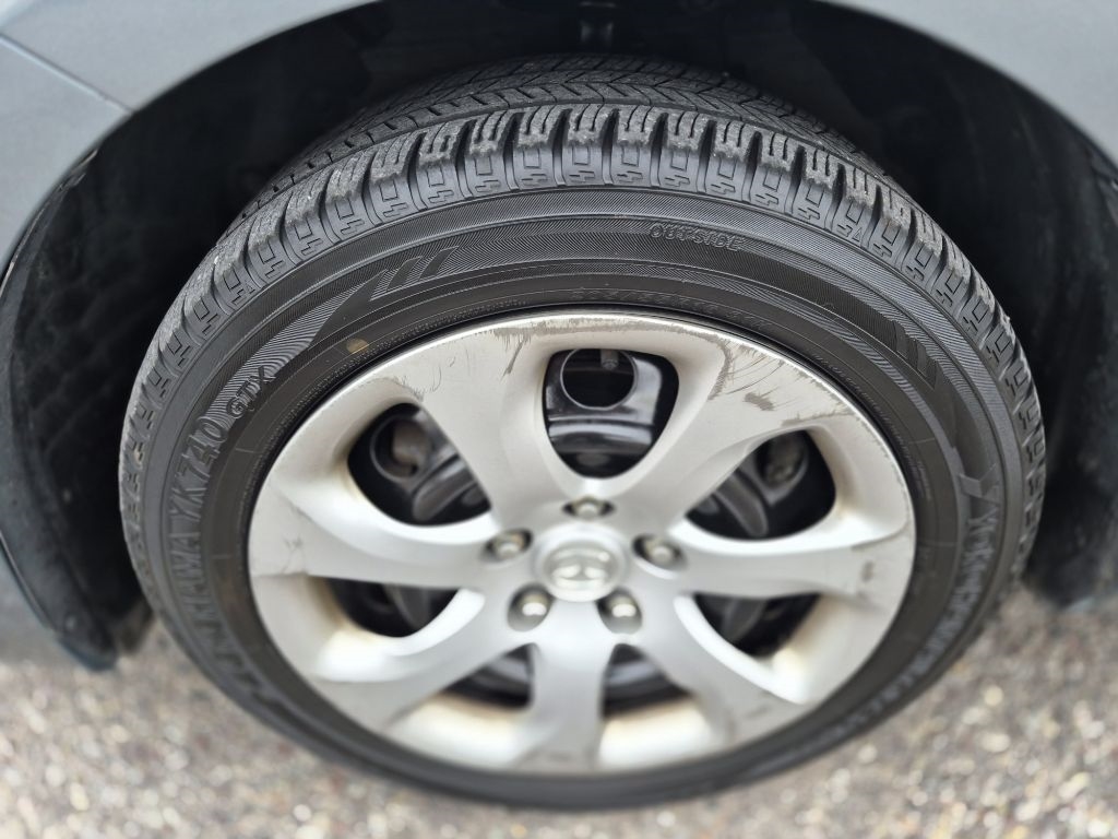 Mazda MAZDA3 i Sport 4-Door 2012